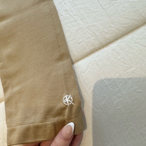 WBK Summer Leggings - Picture 6 of 12